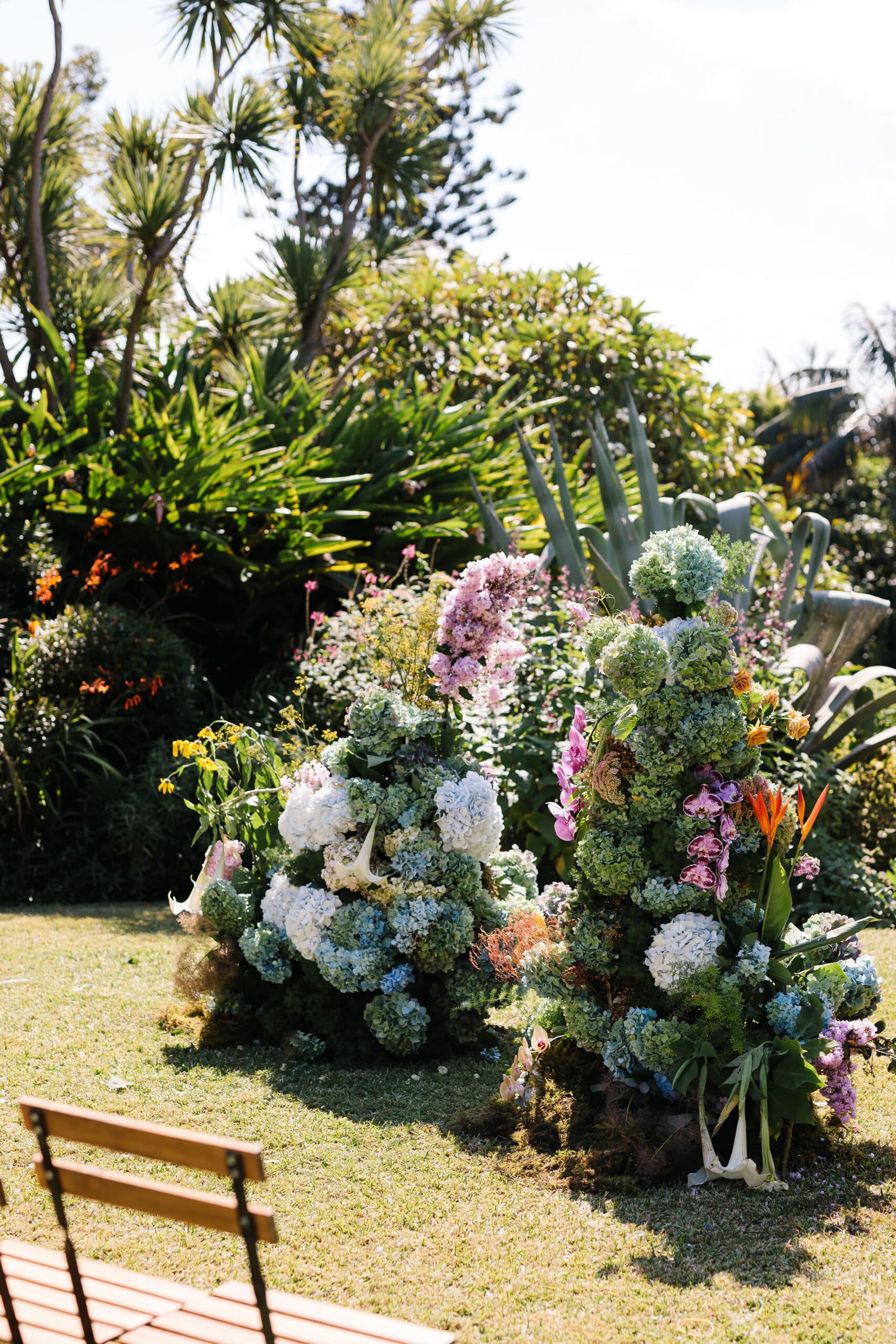 Sustainability in the Florist Industry with Oxytocin Floral
